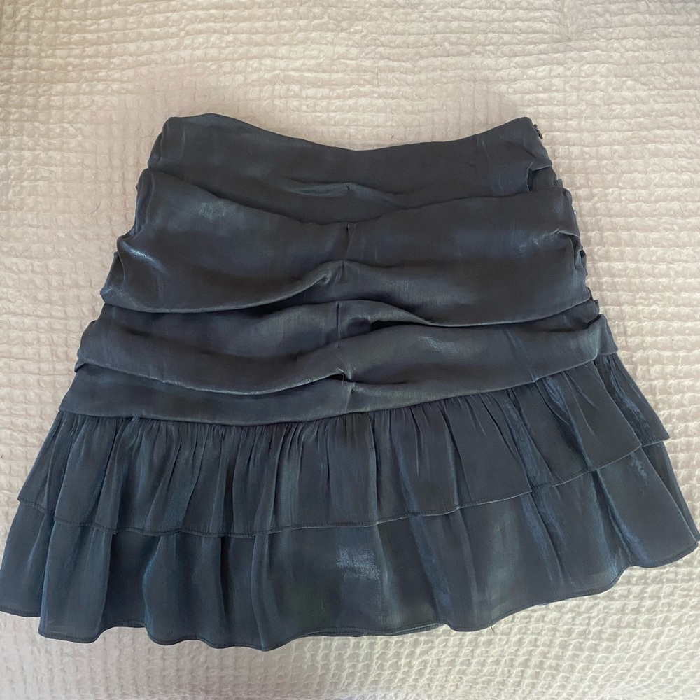 DO + BE Skirt. Size Small